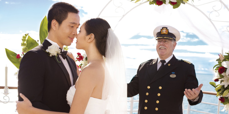 pax-tying-the-knot-at-sea-a-guide-to-wedding-cruises